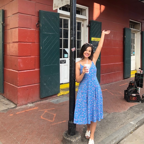 Meet your Posher, Coraima - Picture 4 of 5